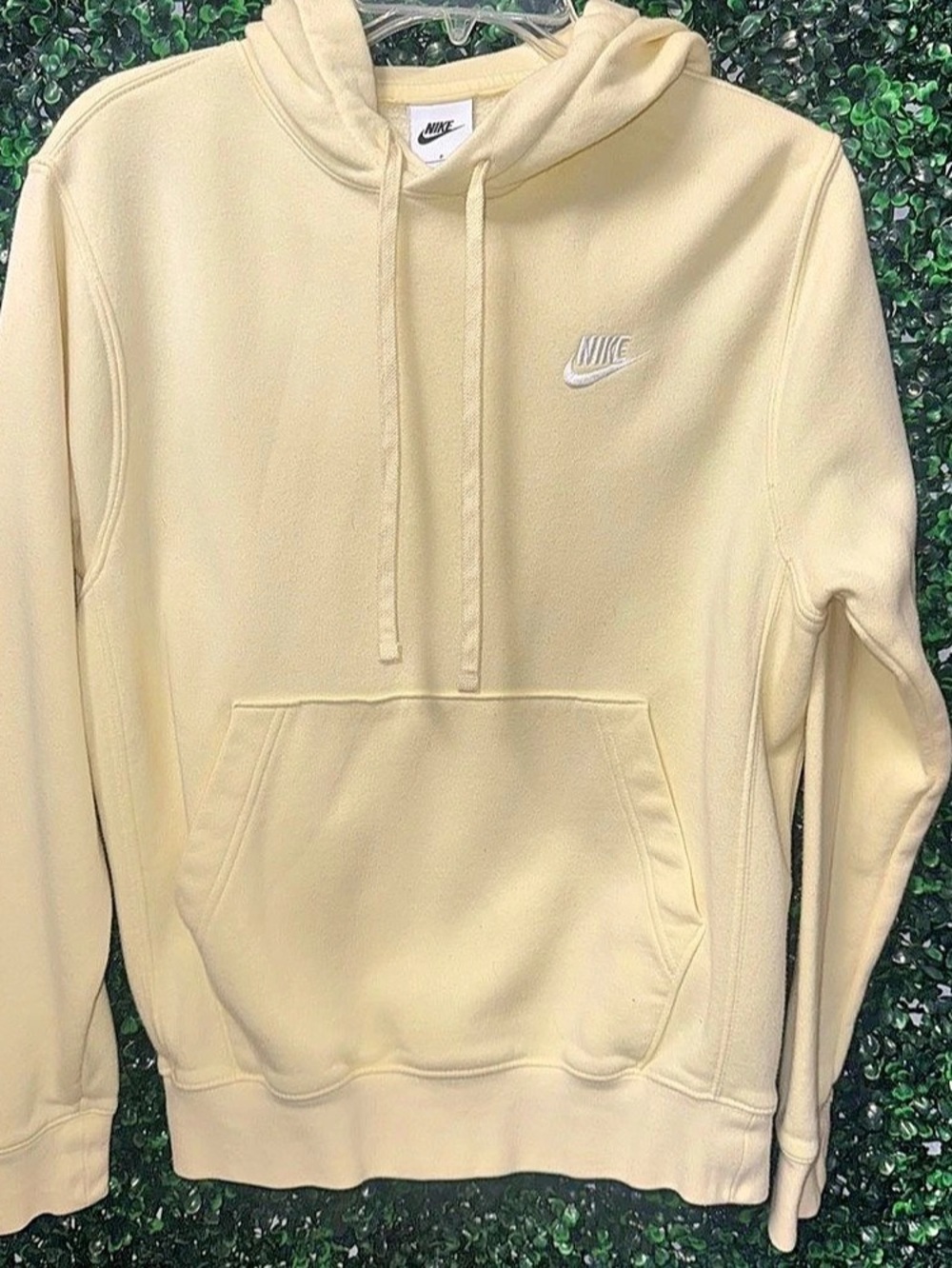 Nike Sportswear Club Fleece Pullover Hoodie Yellow Small